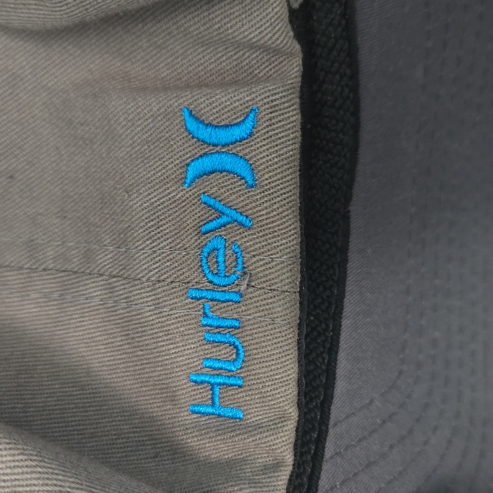 Hurley Baseball Cap - Picture 4 of 6